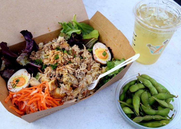 Thai Street Food Arrives in East Cambridge