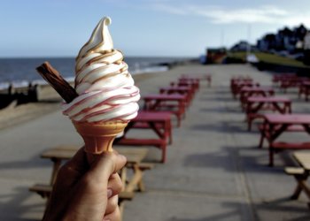 The SEASIDE for ice cream and arcade video games