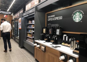Amazon’s second New York Go Store Serves Coffee, Accepts Cash