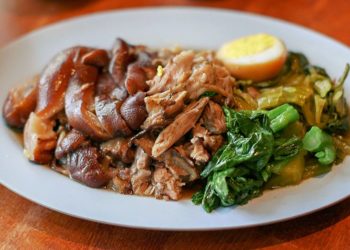 Turkish food fanatics revel in Turkish night time at Rosh Rayhaan