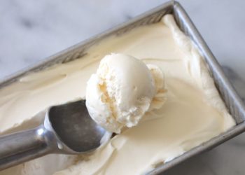 Make Easy No-churn Ice Cream With Two Easy Steps