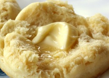 I’m Not a Baker and Even I Can Make These Buttery Biscuits