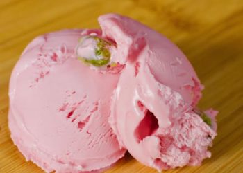 Malai ice cream store brings a taste of India to frozen cakes