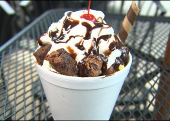 The Dreamiest Ice Cream Sundaes