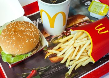 Minimum Wage? Eleven Top Fast-Food CEOs’ Pay Averages $6,617 An Hour