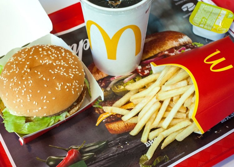 Minimum Wage? Eleven Top Fast-Food CEOs’ Pay Averages $6,617 An Hour