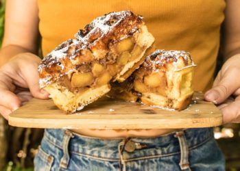 Home Slice Tops ‘Chronicle’ Critic’s List of Favorite Austin Restaurants