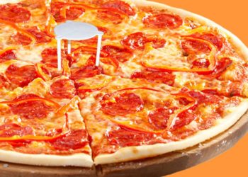 New England Beach Pizza Is Not Very Good