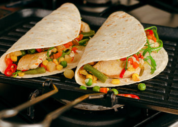 Mexican speedy food chain prompts outrage