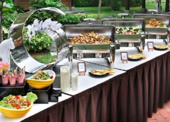 Seasons Catering: How to Start a Catering Business In 3 Months